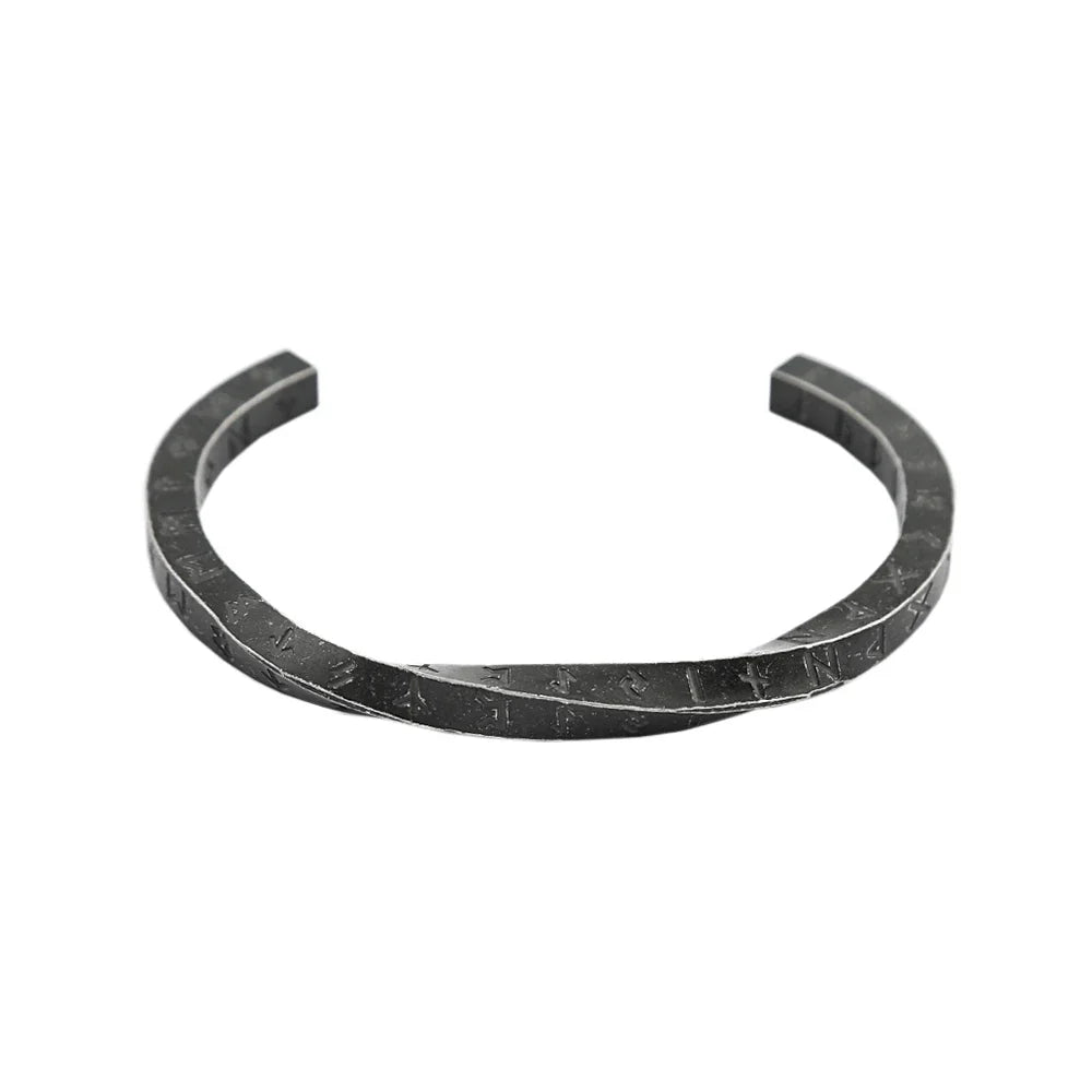 Bracelet_Jonc_homme_modele_Arion noir devant un fond blanc