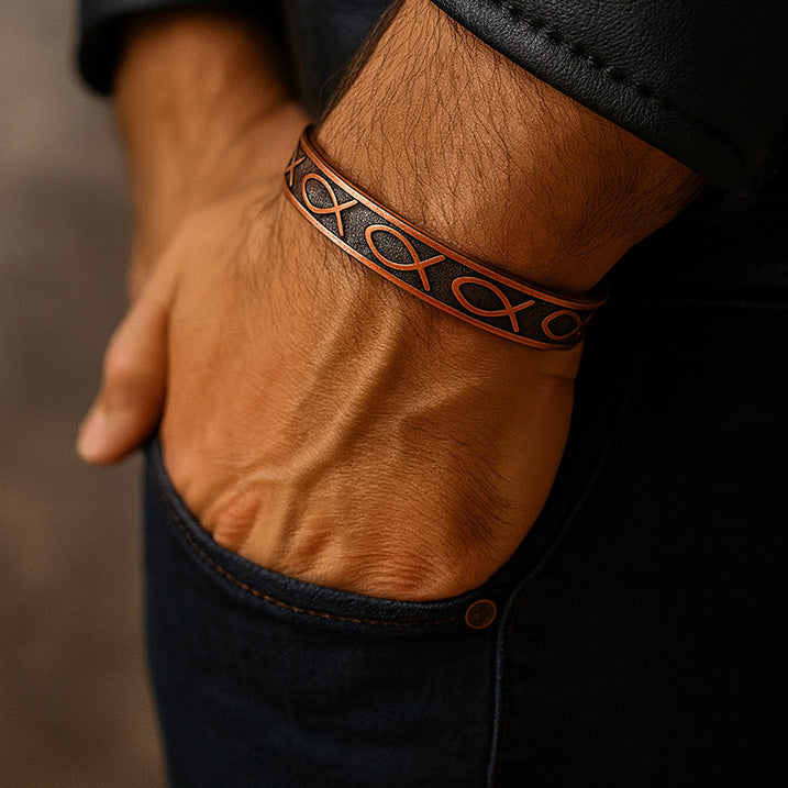 le bracelet Baldr porté pour ameliorer l'apparence d'une homme