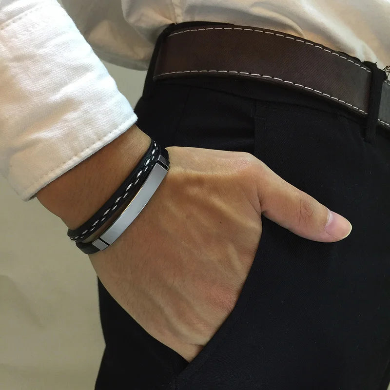 Modèle Urbain – Bracelet cuir et acier