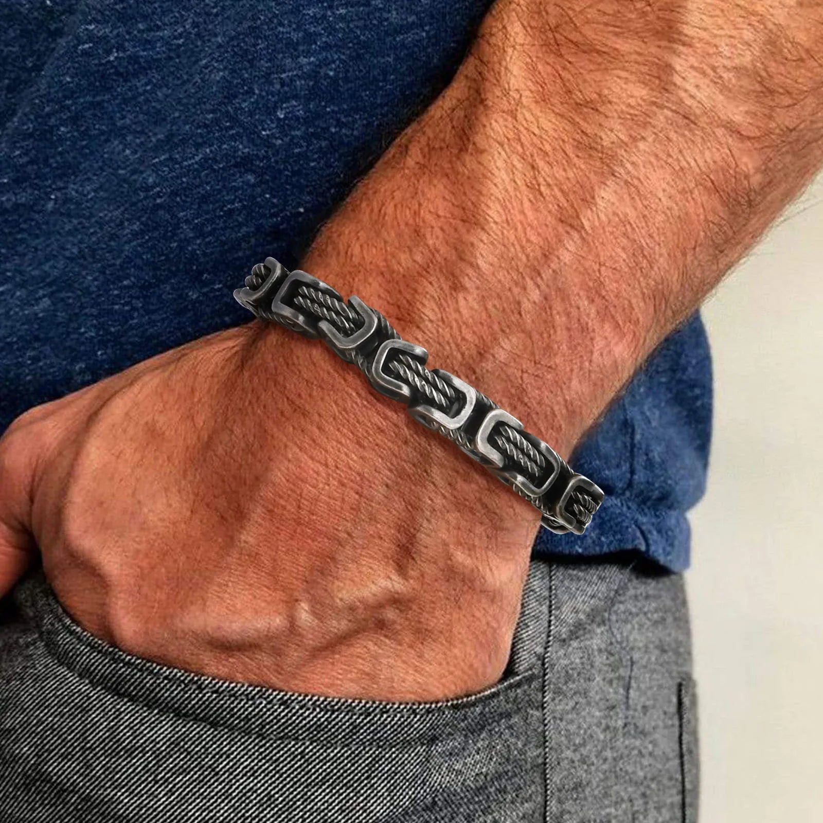 Modèle Hadès – bracelet tressé en acier