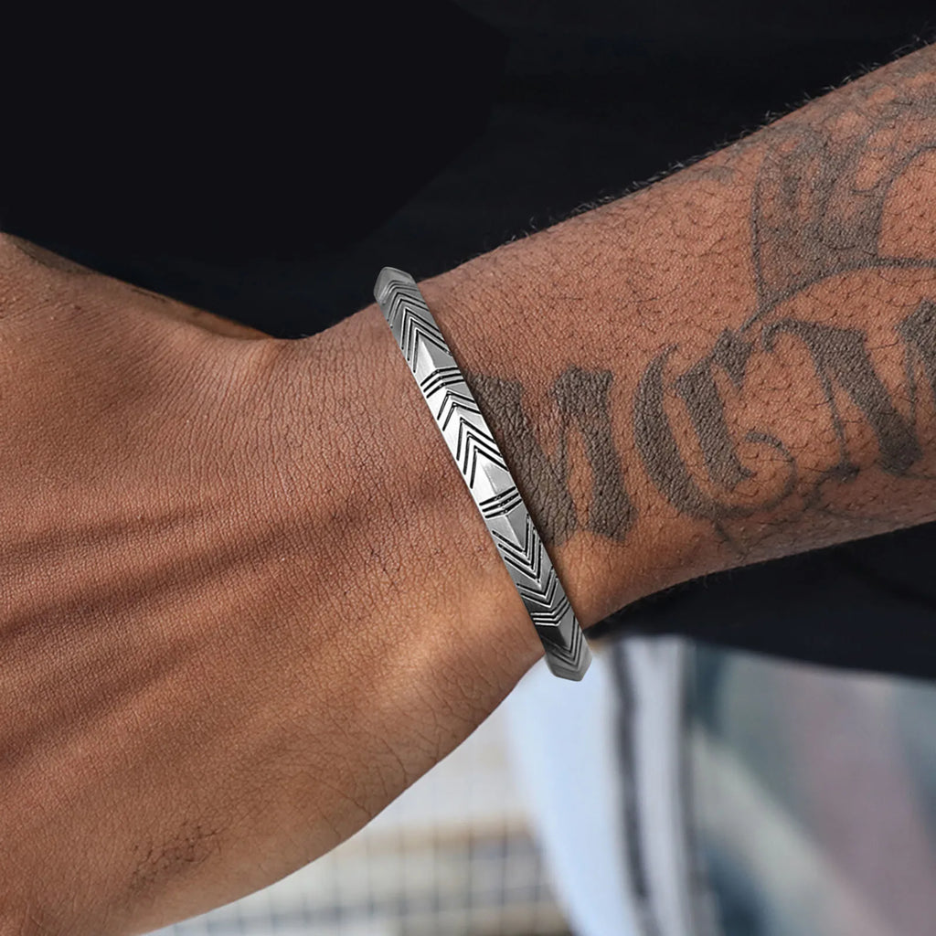 Modèle Sköll - Bracelet Jonc